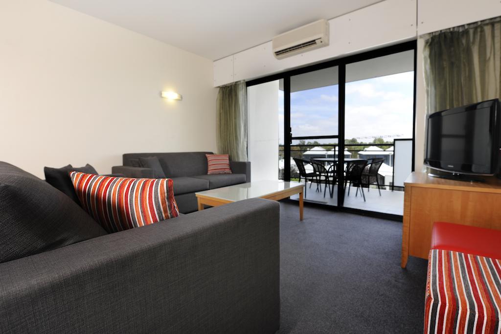 Assured Ascot Quays Apartment Hotel 珀斯 外观 照片