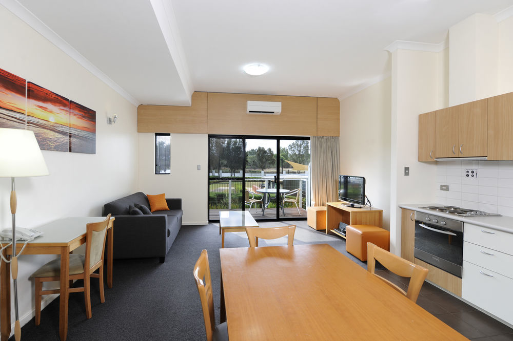Assured Ascot Quays Apartment Hotel 珀斯 外观 照片