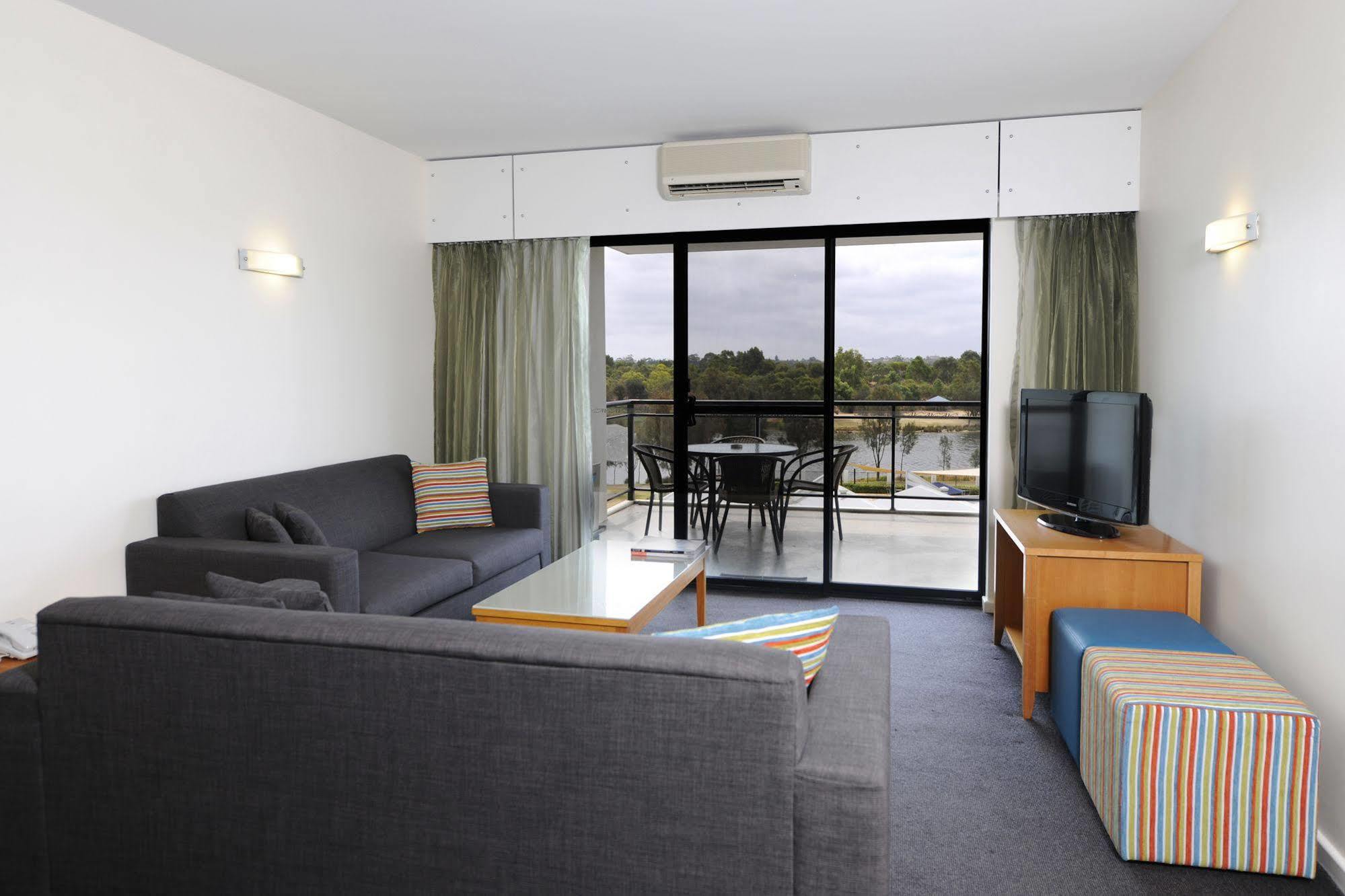 Assured Ascot Quays Apartment Hotel 珀斯 外观 照片